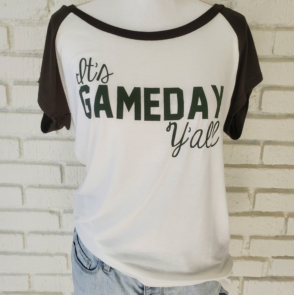 It's Gameday Y'all graphic tee